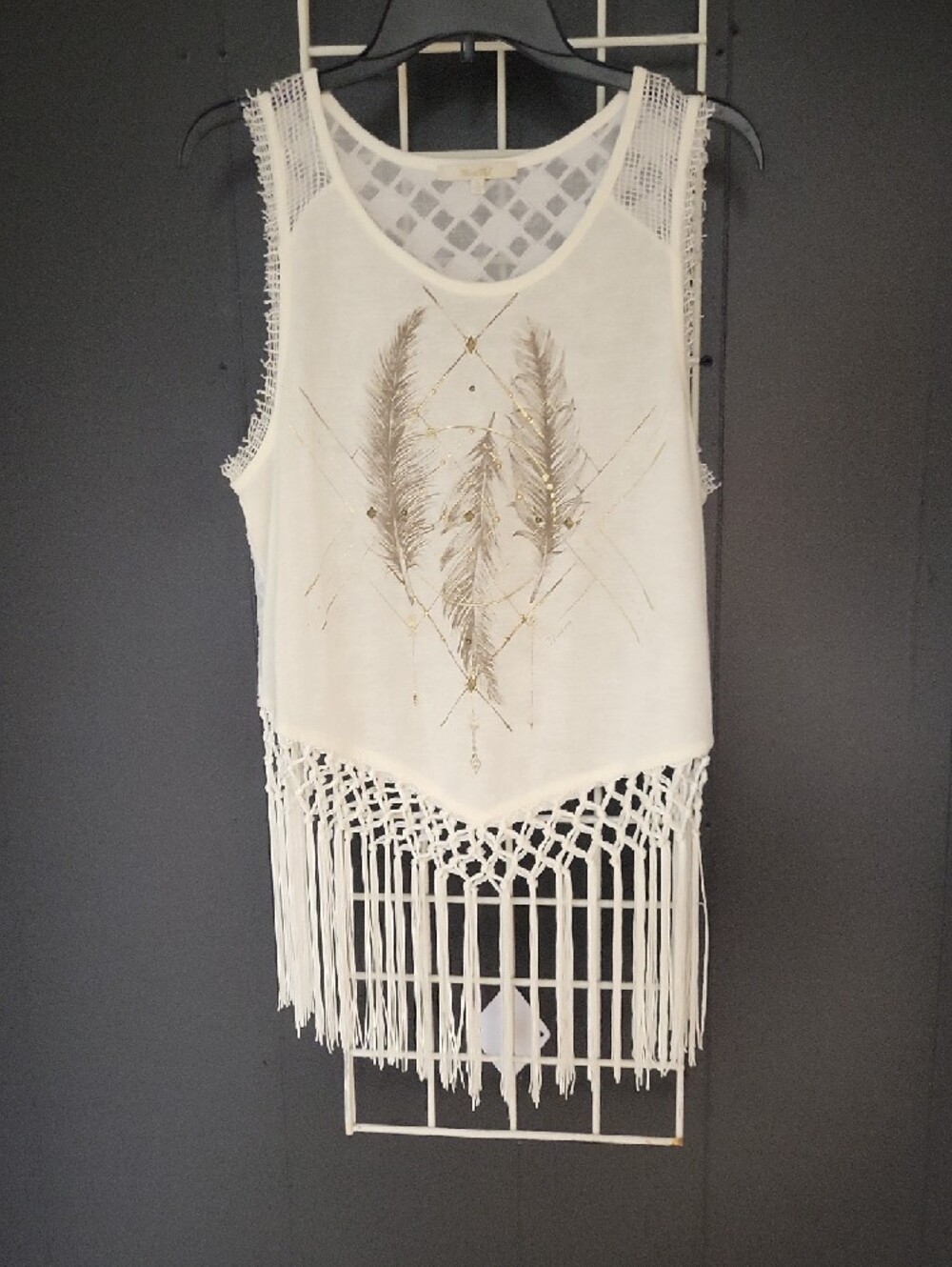 Miss Me White Fringe Tank with Gold Feather Motif - Picture 9 of 10
